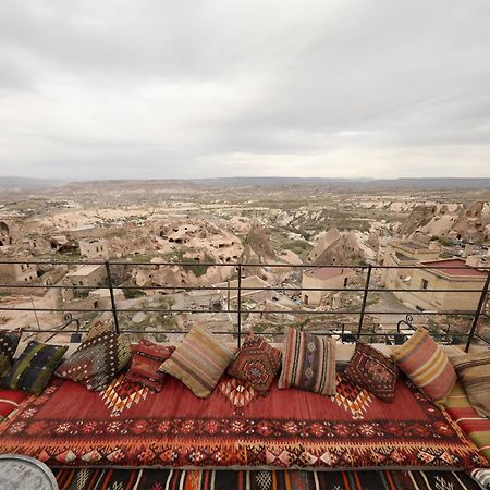 Helike Cave Suites Учисар Экстерьер фото