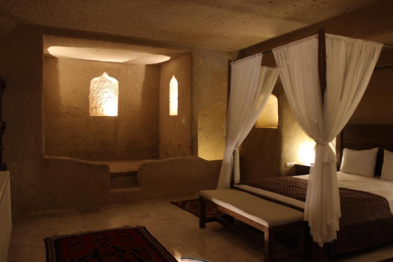 Helike Cave Suites Учисар Экстерьер фото